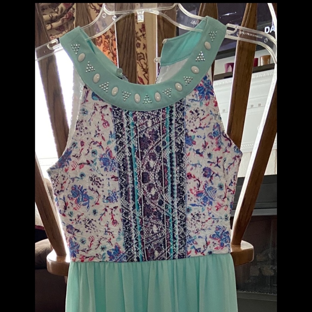 Girls dress